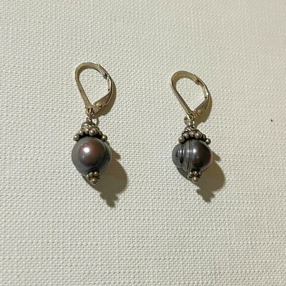 Vintage Sterling Silver Gray Pearl Drop Earrings – 1990s 925 Leverback - Picture 3 of 5